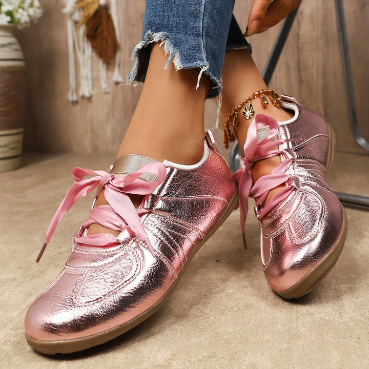 Damen Sportliche Sneaker mit glänzendem Metallic-Obermaterial und bequemer Schnürung