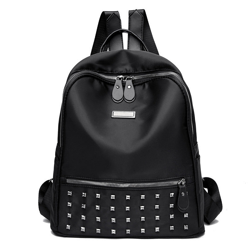 Damen stylischer Rucksack mit Nieten Nord Taschen
