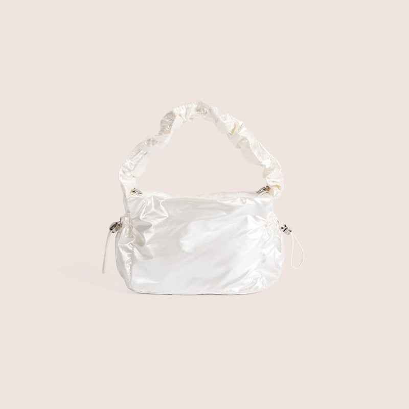 Damen Hobo-Tasche mit elastischem Tragegriff und vielseitigem Innenfächersystem Nord Taschen