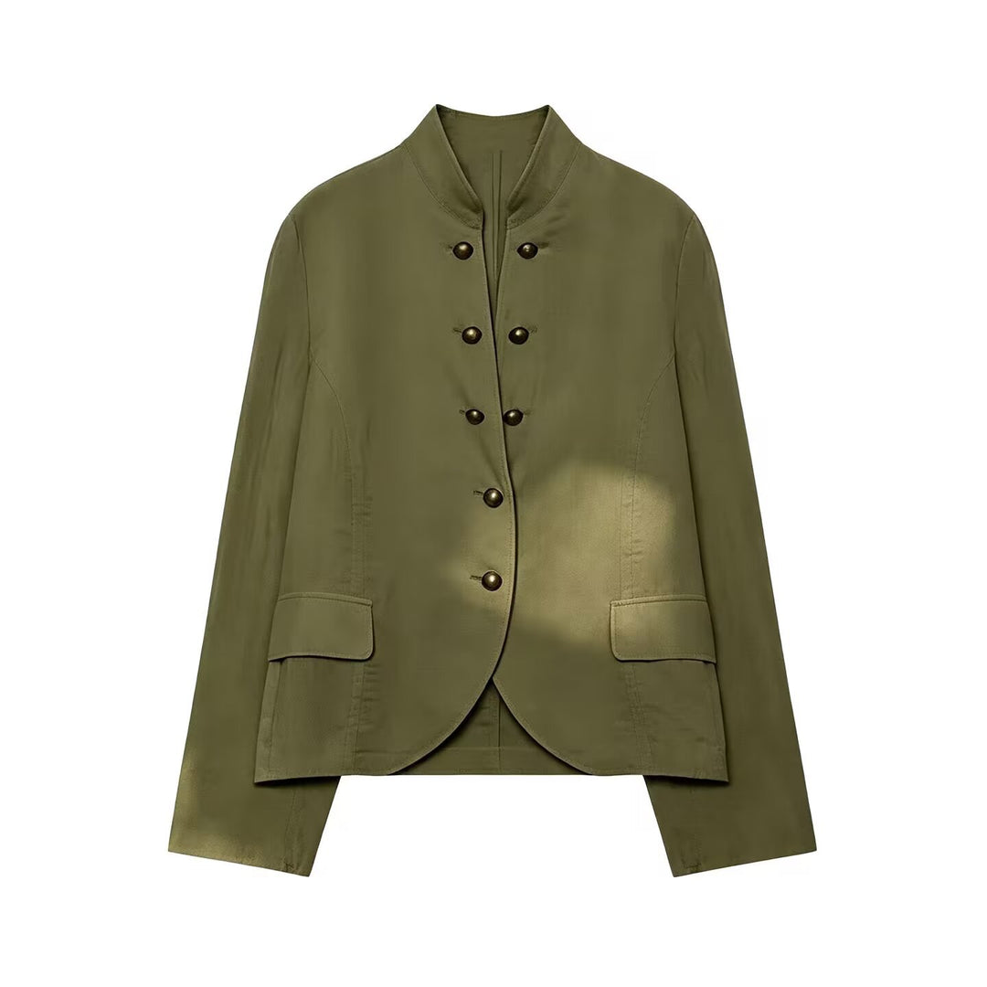 Damen Taillierter Kurzblazer mit Stehkragen, militärischen Zierknöpfen und abgerundetem Saum Nord Taschen