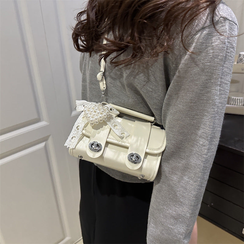 Damen elegante Handtasche mit Perlendetail Nord Taschen