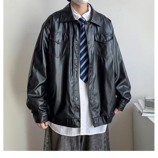 Herren Oversized Kunstleder-Hemdenjacke im Boxy-Look mit Pattentaschen und Druckknopfleiste Nord Taschen
