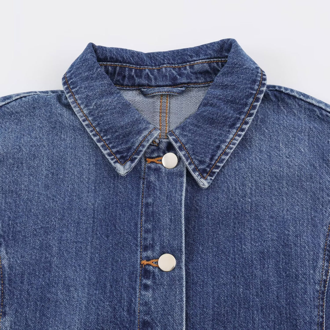 Damen Boxy Jeansjacke mit weiten Ärmeln, aufgesetzten Pattentaschen und Druckknopfverschluss Nord Taschen