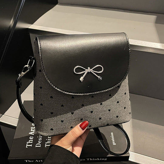 Damen modische Umhängetasche mit Punkten Nord Taschen