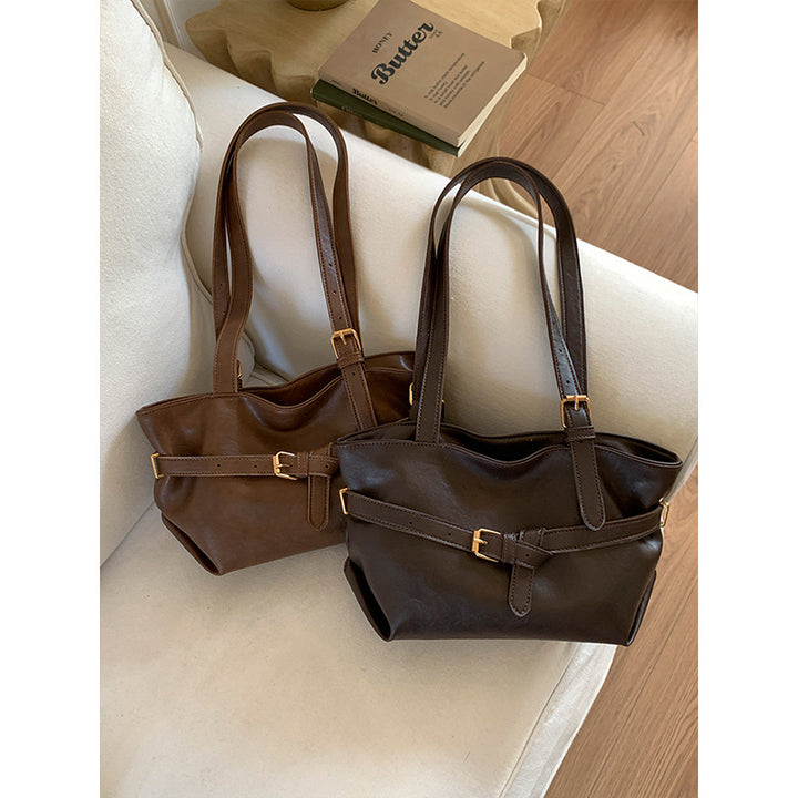 Damen Handtasche mit hochwertigem Kunstleder und elegantem Gurtverschluss Nord Taschen
