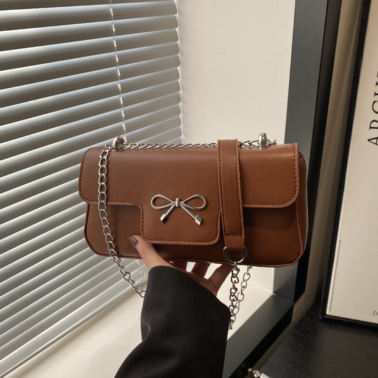 Damen Taschenset mit Kettenriemen und elegantem Schleifenakzent Nord Taschen
