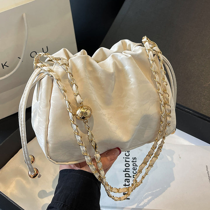 Damen Beuteltasche mit elegantem Kettenriemen Nord Taschen
