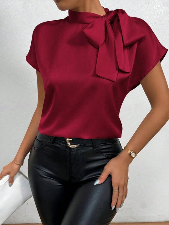 Damen Elegantes Satinoberteil mit Schleife