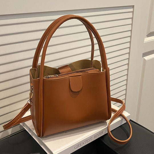 Damen Henkeltasche aus hochwertigem Kunstleder mit abnehmbarem Schulterriemen Nord Taschen