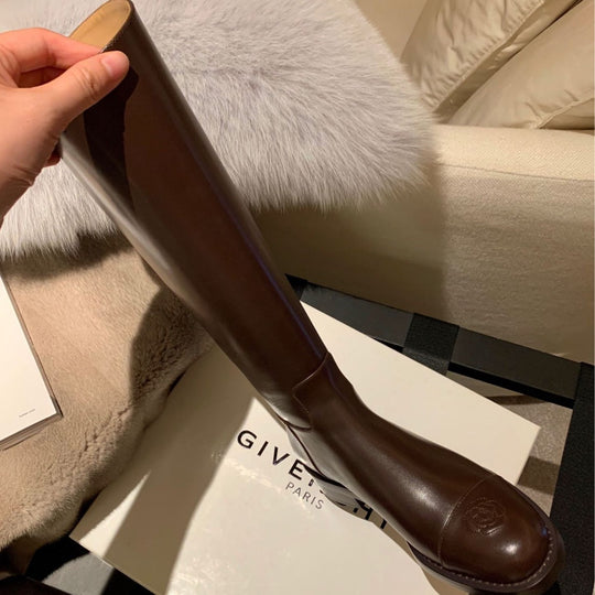 Damen Kniehohe Reitstiefel aus Glattleder mit geprägter Blumen-Zehenkappe Nord Taschen