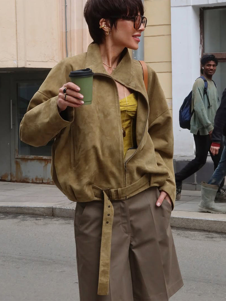 Damen Oversized Veloursleder-Bomberjacke mit taillierendem Bindegürtel und asymmetrischem Reißverschluss Nord Taschen