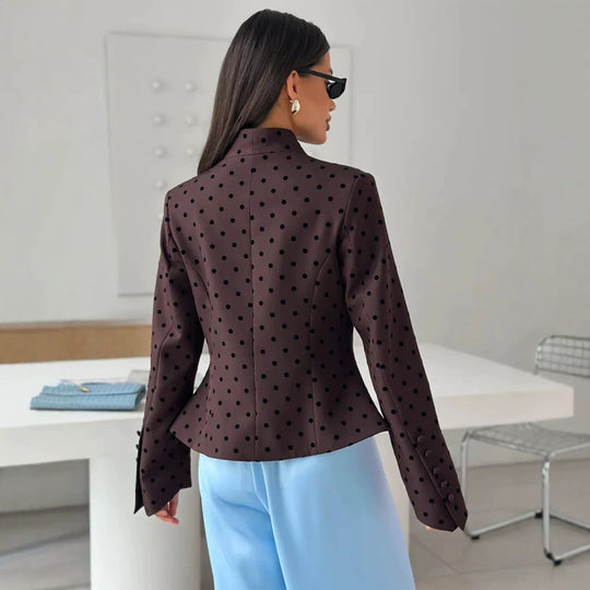 Damen Taillierter Stehkragen-Blazer mit Punktmuster und verdeckter Knopfleiste Nord Taschen