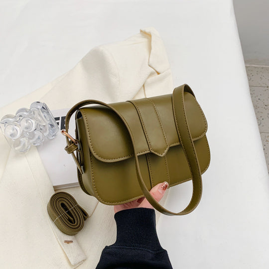 Damen Umhängetasche mit elegantem Klappenverschluss und verstellbarem Schulterriemen Nord Taschen