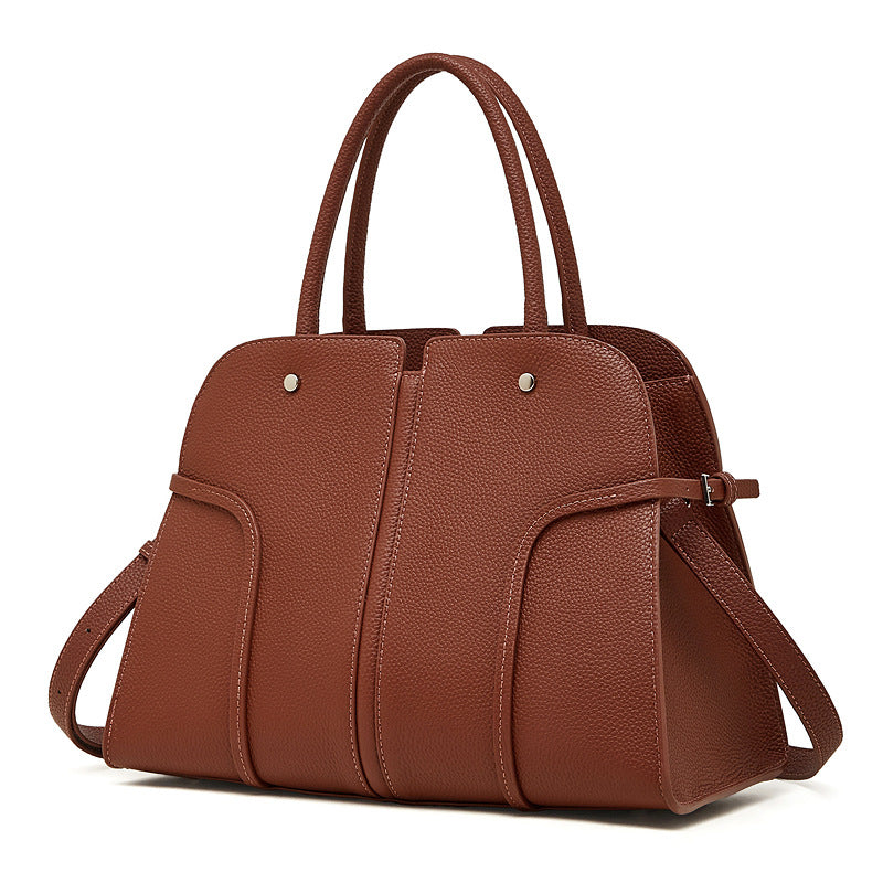 Damen Handtasche mit modernem Schnitt und praktischen Fächern Nord Taschen