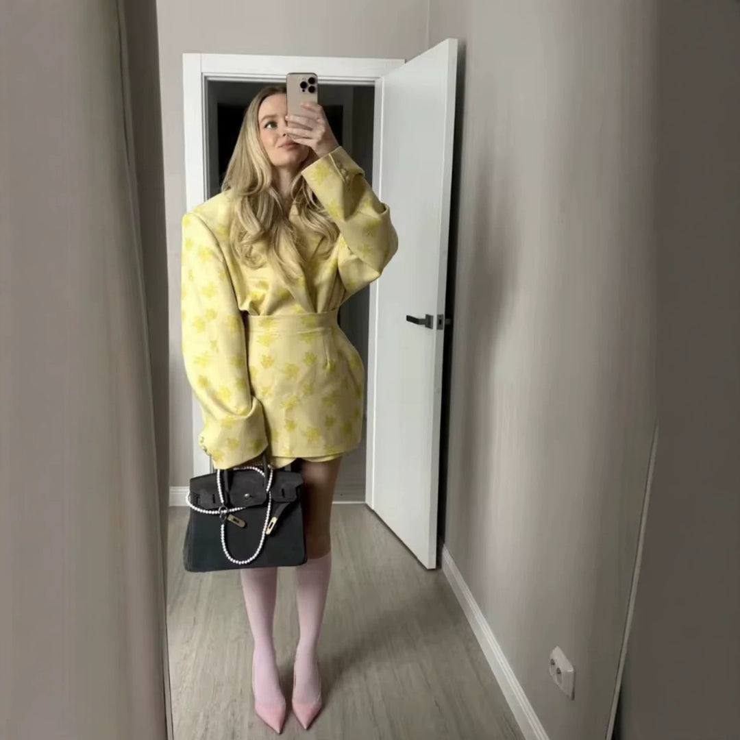 Damen Kurzblazerkleid im taillierten Blousonstil Nord Taschen