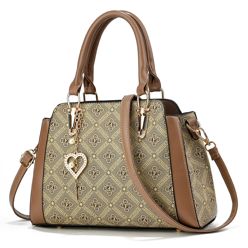 Damen Handtasche mit luxuriösem Mustermix und abnehmbarem Anhänger Nord Taschen