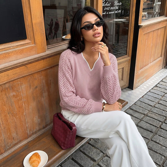 Damen Feinstrickpullover mit tiefem V-Ausschnitt, Ajour‑Ärmeln und geripptem Saum Nord Taschen