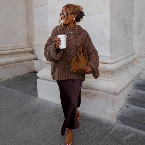 Damen Oversize Grobstrickpullover mit Zopfstrick, hohem Kragen und verlängerten Ärmeln Nord Taschen