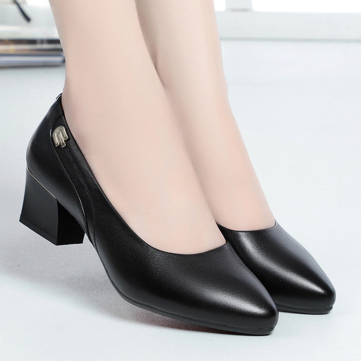 Damen Komfortable Pumps mit elegantem Blockabsatz und modischem Schmuckdetail