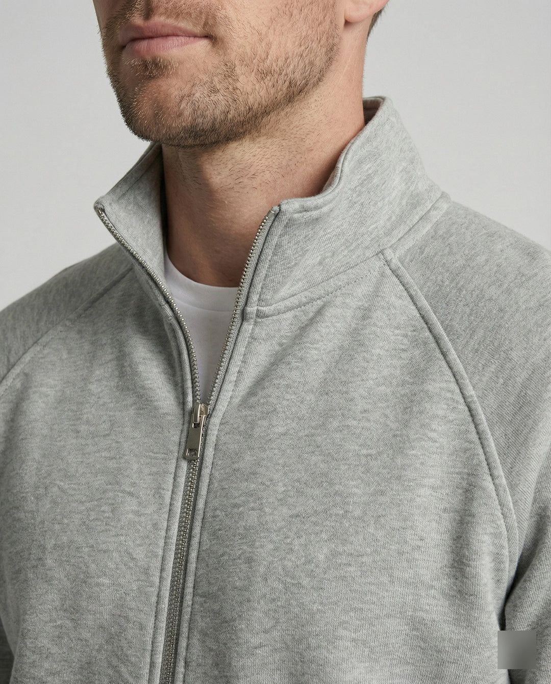 Herren weit geschnittene Sweatjacke mit Stehkragen und durchgehendem Reißverschluss Nord Taschen
