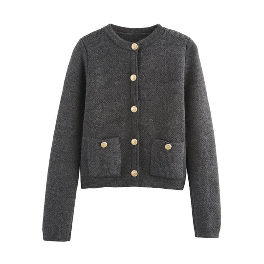 Damen Kurzgeschnittener Bouclé-Cardigan mit Rundhals, Pattentaschen und Münzknöpfen Nord Taschen