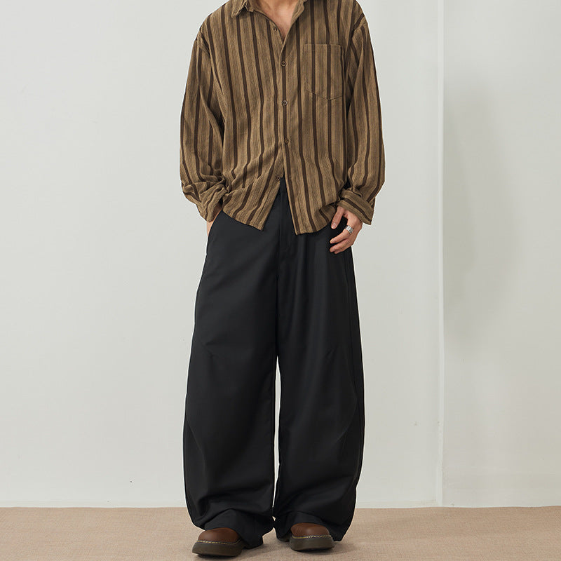 Herren Bodentiefe Oversize-Twillhose mit extra weitem Bein und cleanem Minimaldesign Nord Taschen
