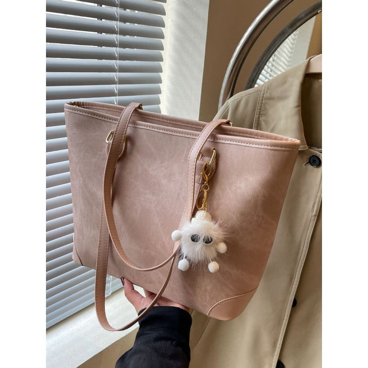 Damen elegante und geräumige Handtasche mit pflegeleichter Oberfläche Nord Taschen