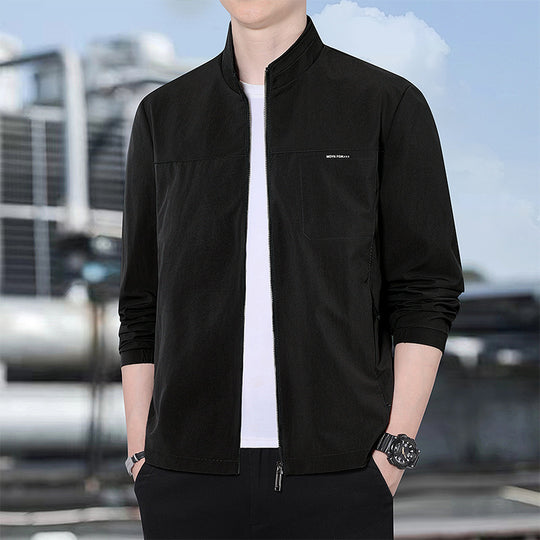 Herren Minimalistische Komfort-Trainingsjacke mit Stehkragen, windabweisendem Softshell-Material und verdeckten Reißverschlusstaschen Nord Taschen