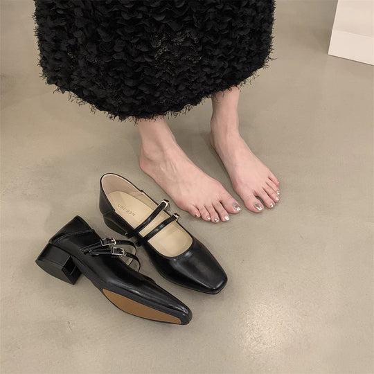 Damen stilvolle Pumps mit verstellbaren Riemen