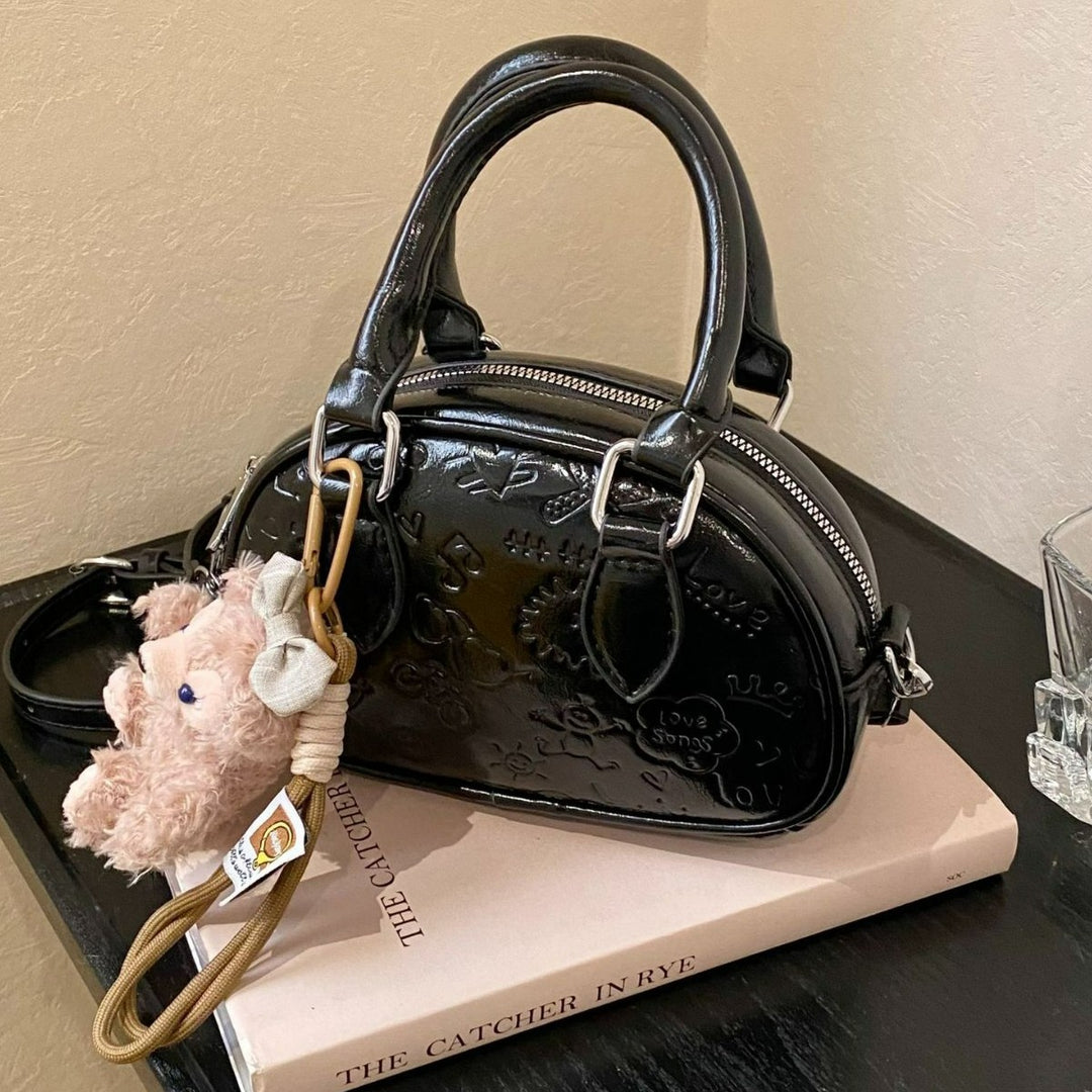 Damen Praktische Handtasche mit süßem Anhänger Nord Taschen