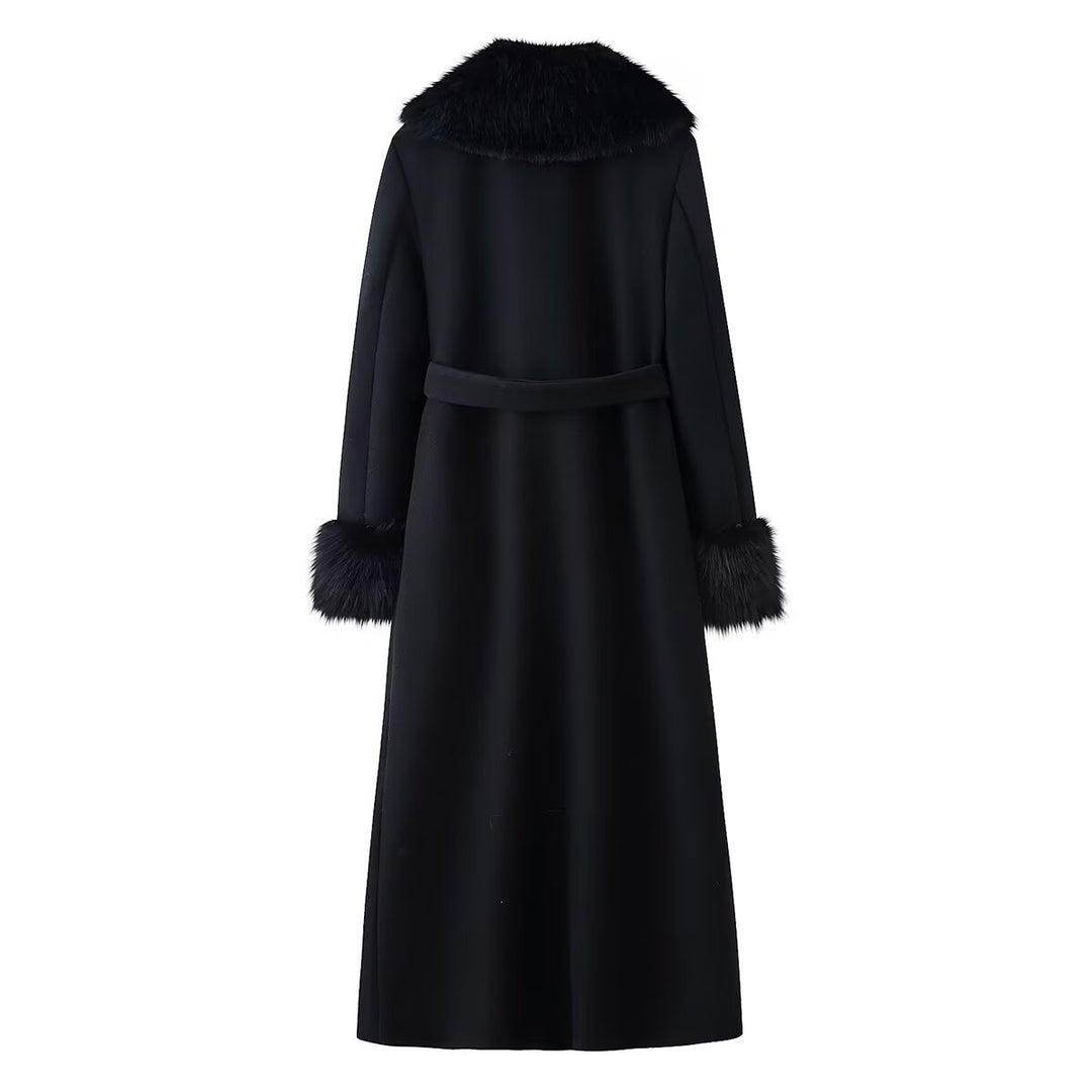 Damen Eleganter Wollmantel mit großem Kunstfellkragen und Bindegürtel Nord Taschen