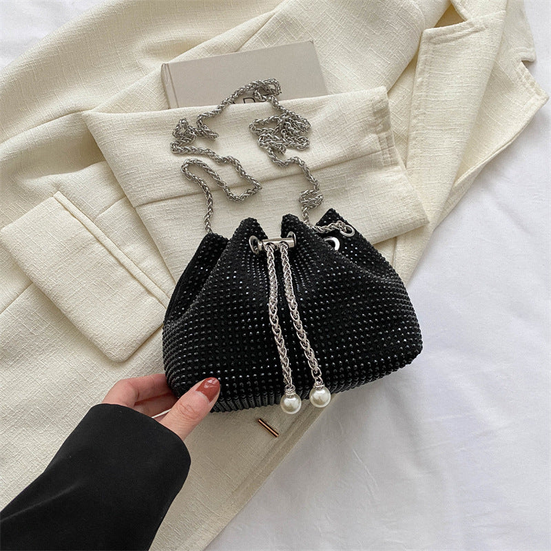 Damen elegante Beuteltasche mit Strassverzierungen Nord Taschen