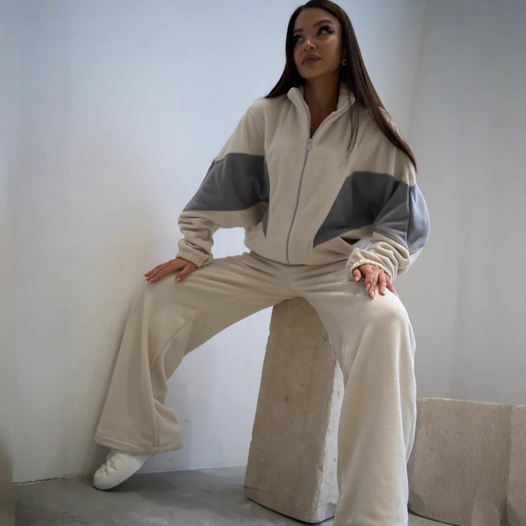 Damen oversized Reißverschluss-Fleecejacke mit Paneel-Details und weiter High-Waist-Loungehose Nord Taschen
