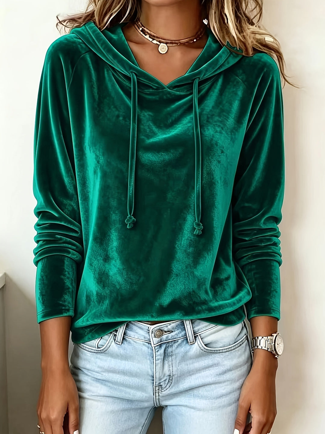 Damen Samt-Hoodie mit Kapuze Kordelzug und legerem Schnitt Nord Taschen