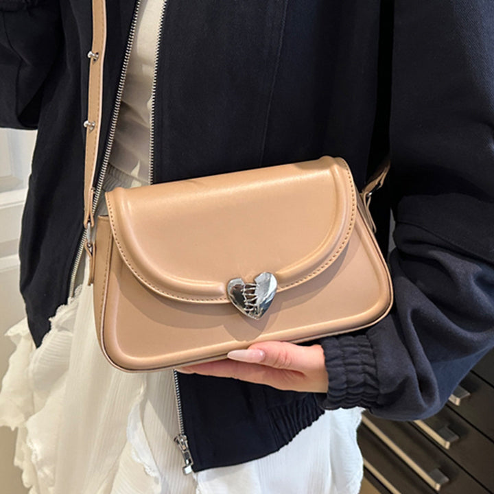Damen Crossbody Tasche mit Herzen-Verschluss Nord Taschen