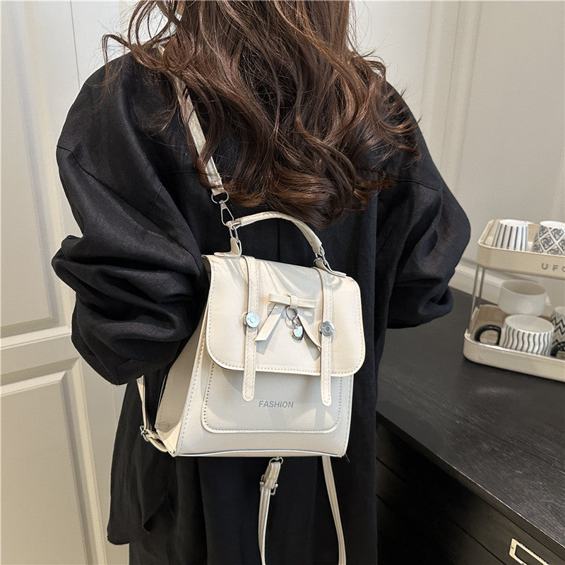 Damen modische Mini-Rucksacktasche mit elegantem Verschluss Nord Taschen