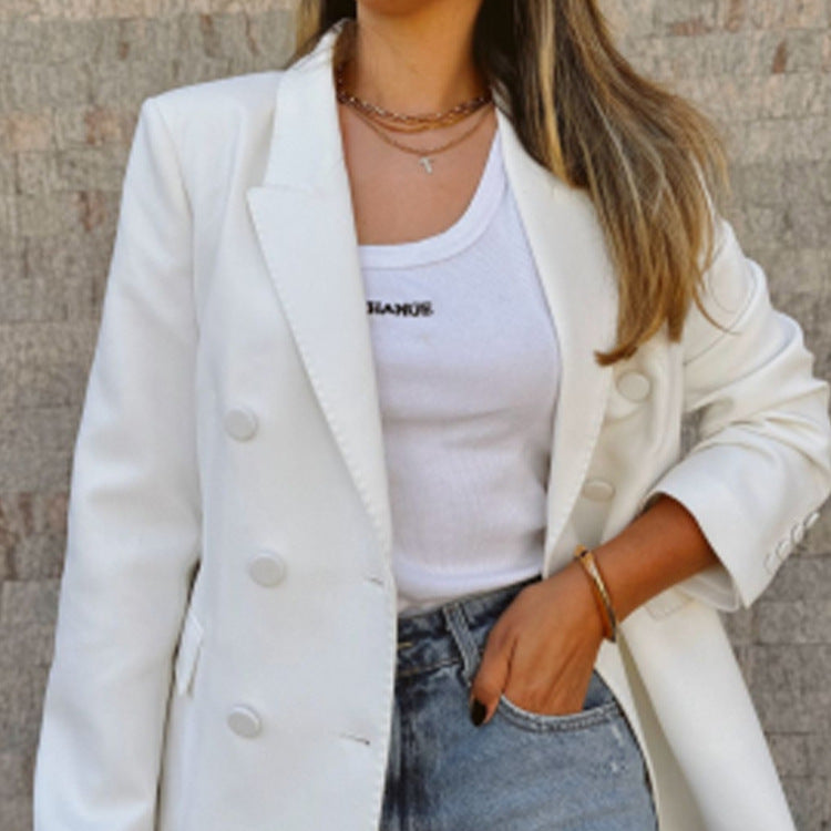 Damen Figurnaher Doppelreihiger Longblazer mit leichtem Schulterpolster und cleanem Revers Nord Taschen