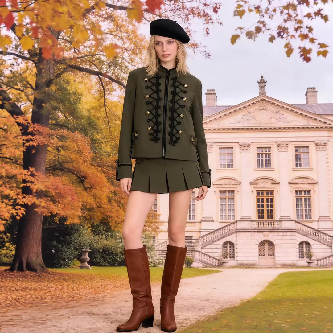 Damen Kurzjacke im Militärstil mit Zierkordeln und Stehkragen Nord Taschen