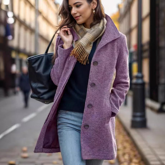 Damen Kurzmantel aus Velourslederimitat mit Hemdkragen, Knopfleiste und seitlichen Eingrifftaschen Nord Taschen
