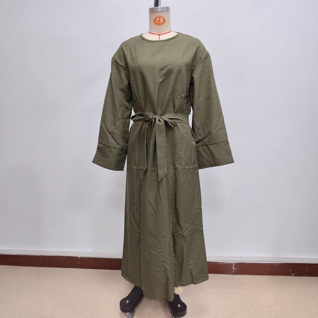 Damen Maxikleid aus Leinen-Mix mit Taillengürtel und weiten Manschellen Nord Taschen