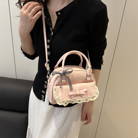 Damen Mini-Handtasche mit verspieltem Schleifenakzent und floralen Details Nord Taschen