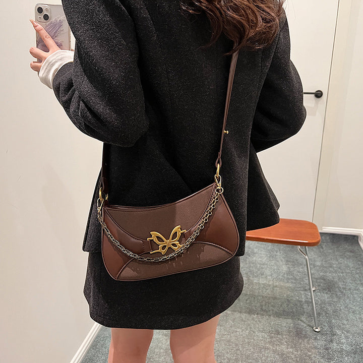 Damen Umhängetasche mit eleganter Kettenverzierung | Nord Taschen