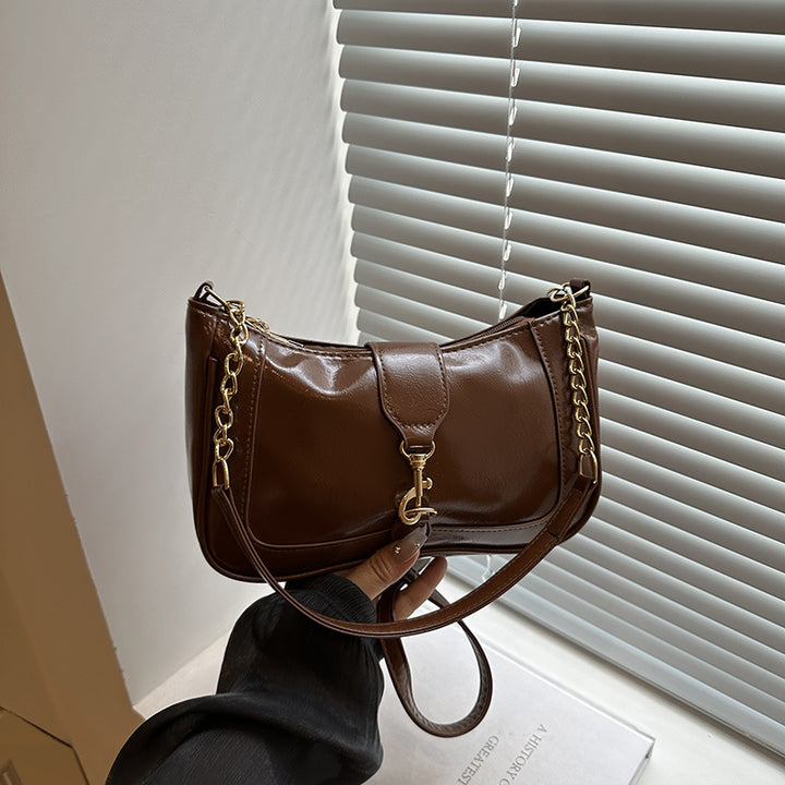 Damen Hobo-Tasche mit eleganter Kettenverzierung Nord Taschen