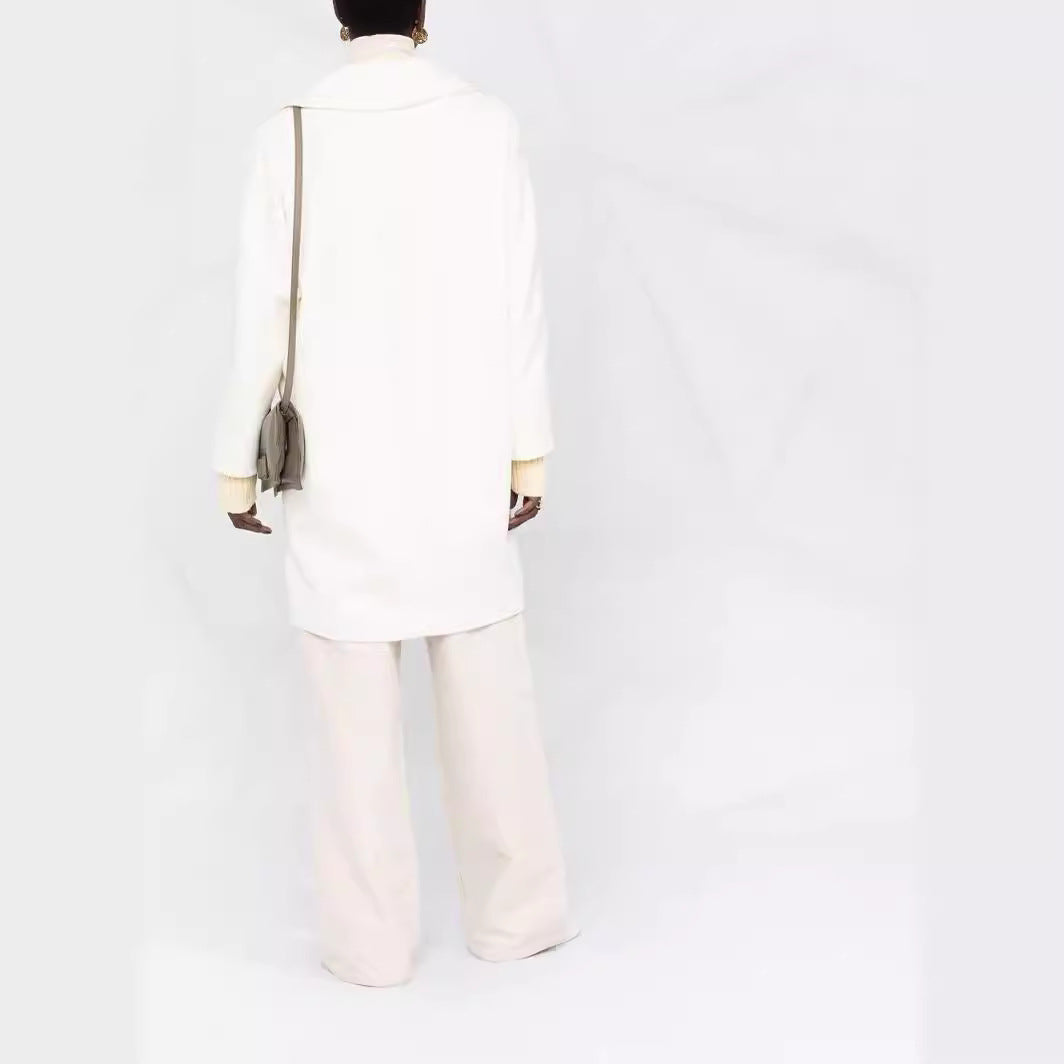 Damen Oversize Wollmix‑Mantel mit überschnittener Schulter und minimalistischer Knopfleiste Nord Taschen