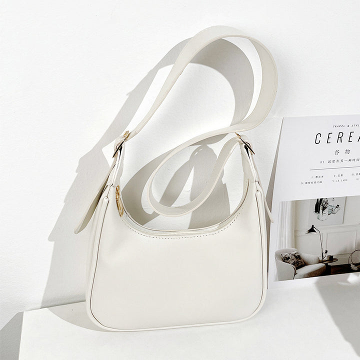 Damen Hobo-Tasche mit eleganter Linienführung und hochwertigem Kunstleder Nord Taschen