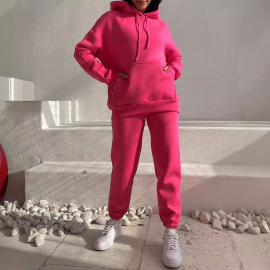 Damen Oversize Loungewear-Set aus weichem Baumwollmischfleece mit Kapuzenpullover und schmal zulaufender Jogginghose Nord Taschen