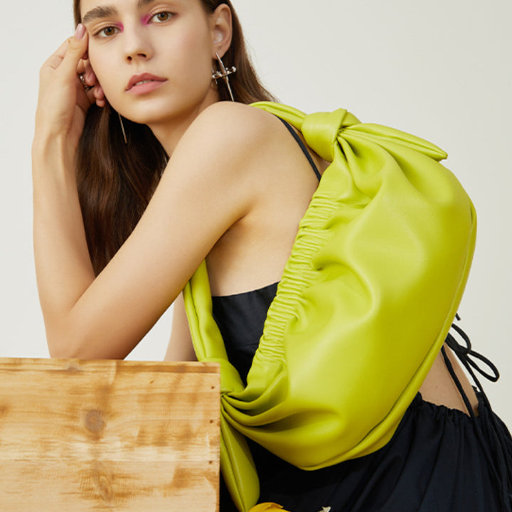 Damen modische Clutch mit verspieltem Tragegriff Nord Taschen