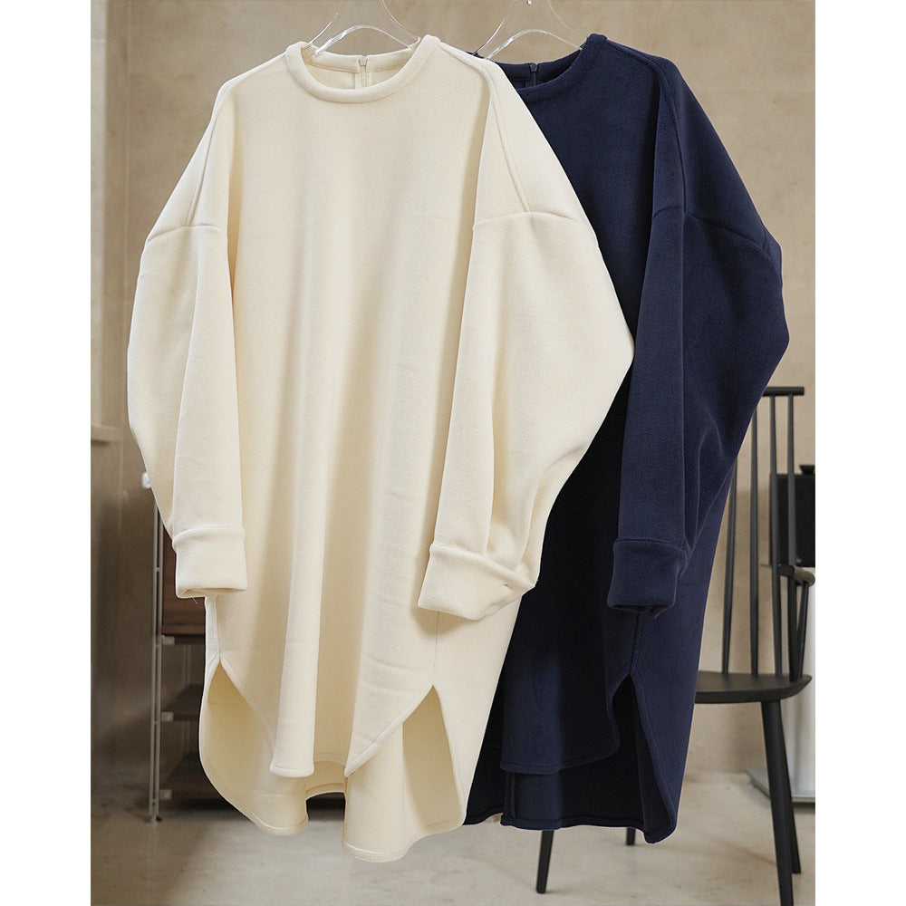 Damen Oversize-Fleece-Sweatkleid mit Ballonärmeln und Seitenschlitzen Nord Taschen