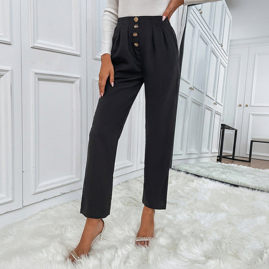 Damen Hochtaillierte Bundfalten-Hose mit dekorativer Knopfleiste und geradem Bein Nord Taschen
