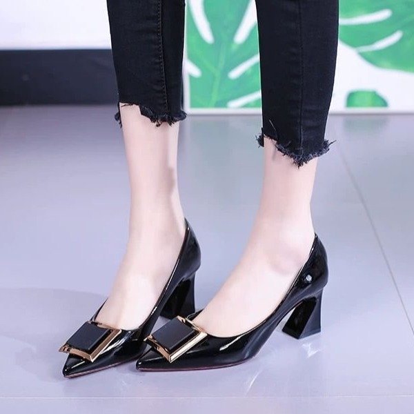 Damen elegante Pumps mit modischem Quadratverschluss